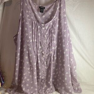 Torrid sheer floral printed blouse and oversize three I’m assuming ??